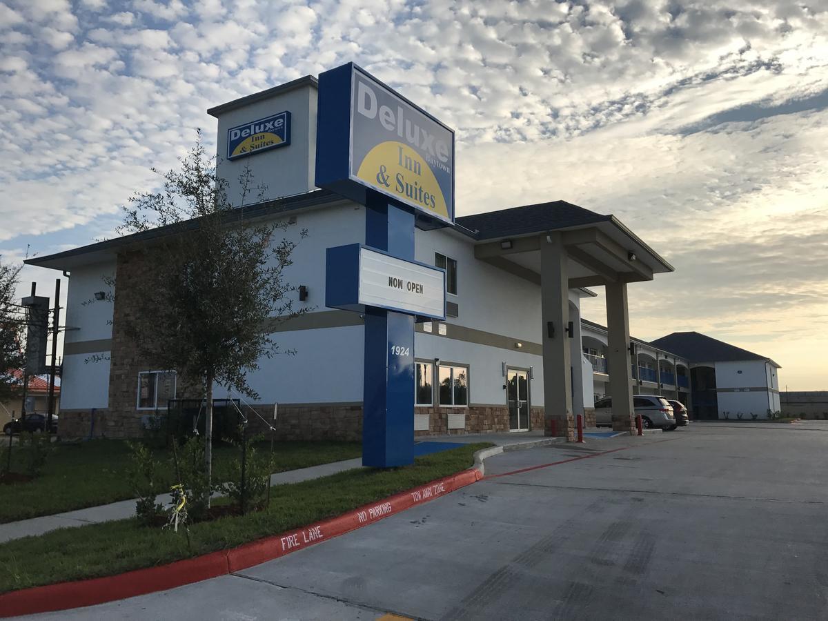 Deluxe Inn & Suites - Baytown Exterior foto